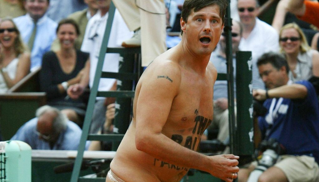 Mark Roberts, Professional Streaker